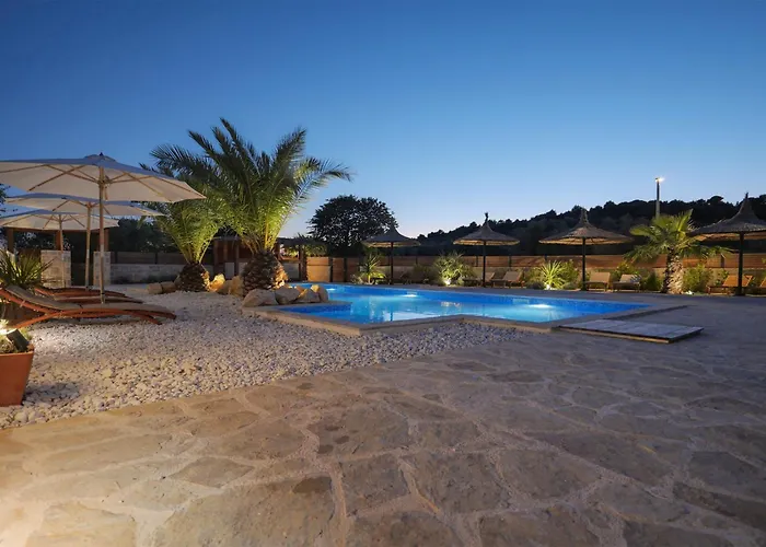 Апартаменты Lojena, Luxury With Jacuzzi Id 112 *