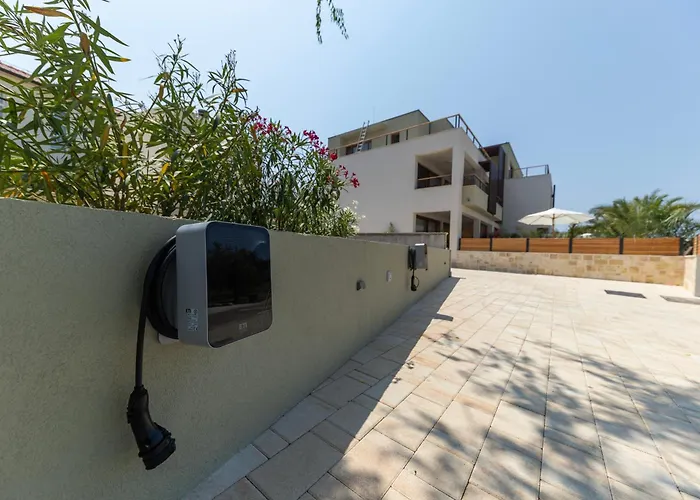 Apartman Lojena, Luxury With Jacuzzi Id 112 Murter